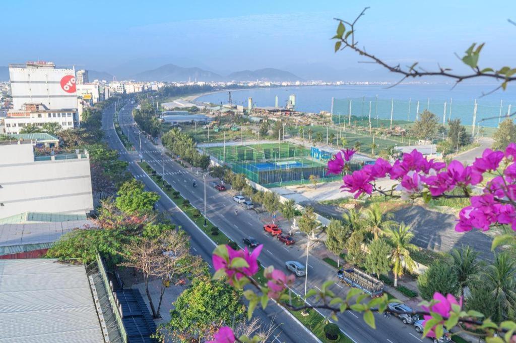 Ocean View Danang Hotel Bagian luar foto