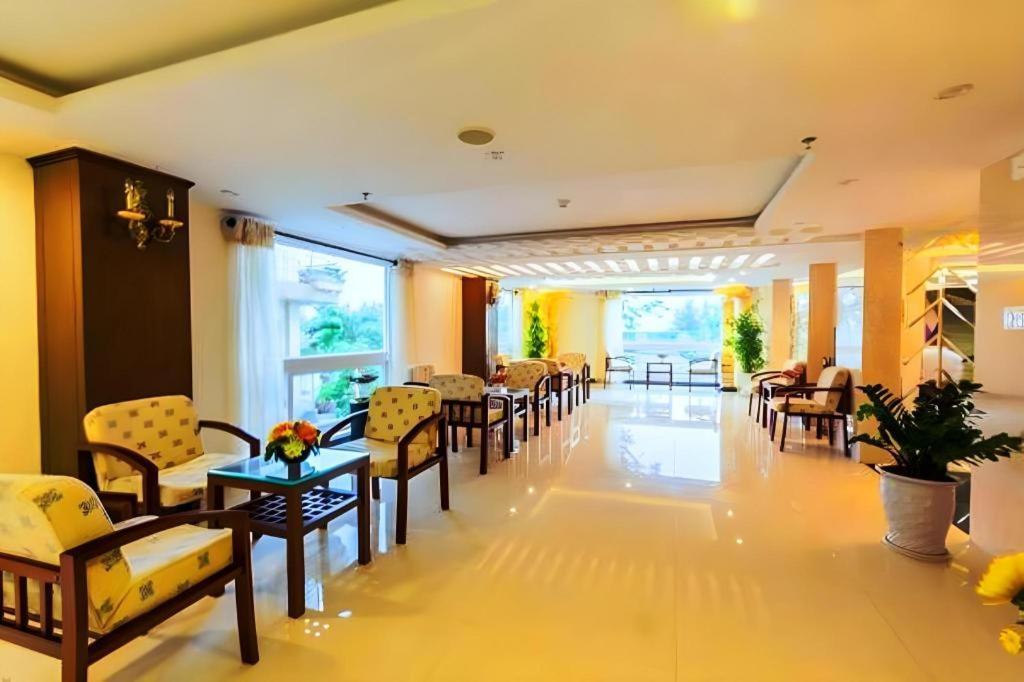 Ocean View Danang Hotel Bagian luar foto